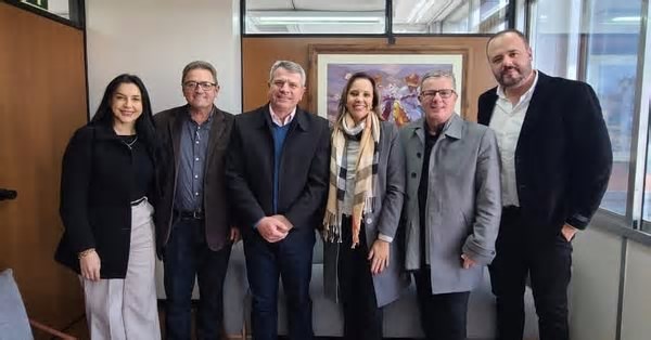 Rondinha – Prefeito Pasquetti e comitiva rondinhense acompanham anúncio de medidas em saúde pública promovidas pelo Governo Estadual