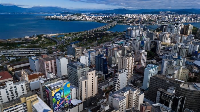 Imóveis em Florianópolis com apenas um quarto são os que mais valorizam no último ano