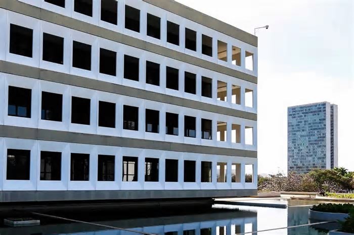 Concurso do TCU oferece salários de R$ 15 mil