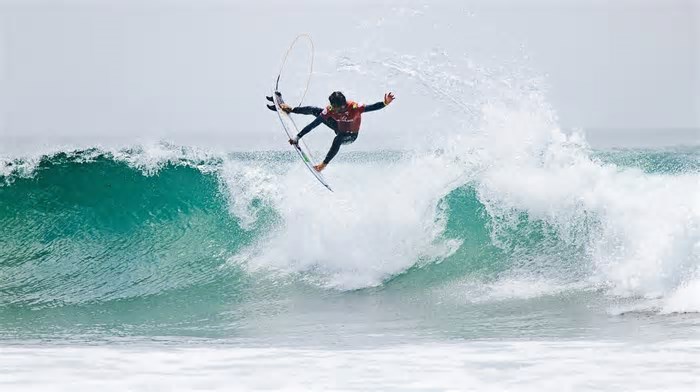 WSL: Fim da linha para os favoritos e apenas um brasileiro segue na etapa nos EUA; Luana perde na repescagem