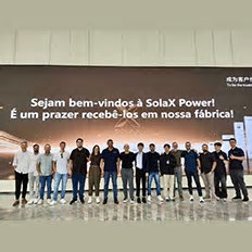 SolaX Power leva integradores e distribuidores brasileiros para conhecer sua fábrica localizada em Tonglu na China