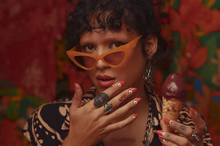 Do norte do país, Raidol estreia no The Town com o poder do pop amazônico