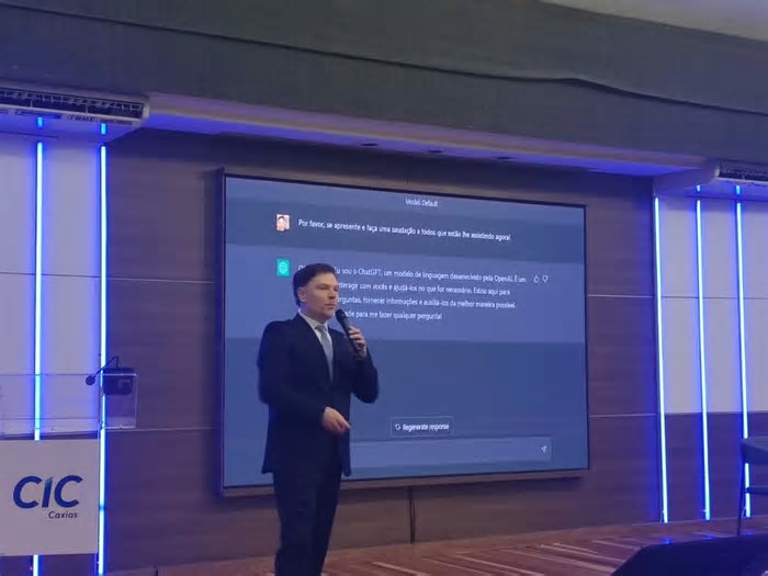 Pesquisador da UCS aborda avanço da inteligência artificial na CIC Caxias