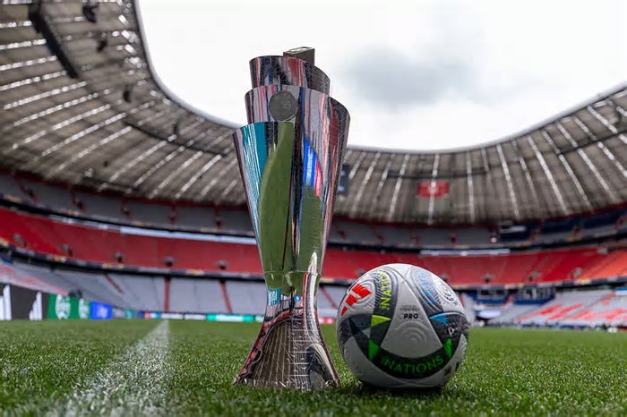 Torcedor morre após queda da arquibancada durante final da Liga das Nações