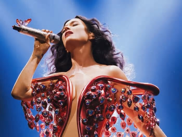 Katy Perry confirma shows em Curitiba e Brasília com The Lifetimes Tour em setembro