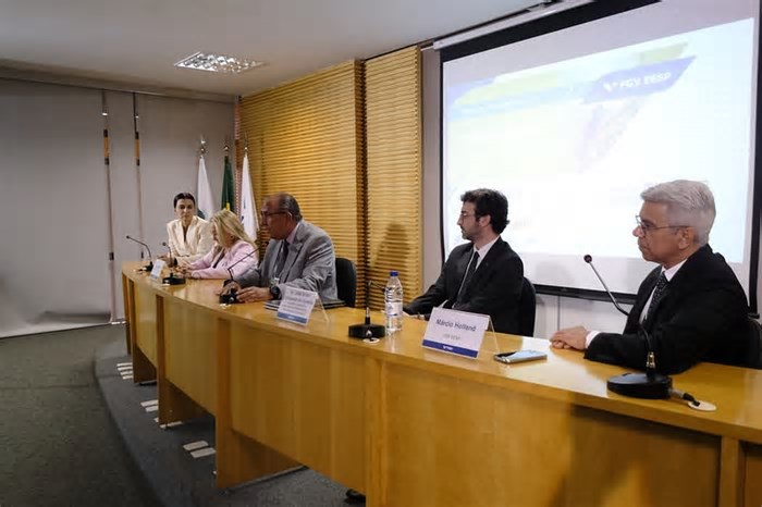 Diálogos Amazônicos discutem COP-30 e desenvolvimento da região