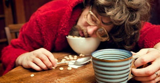 Quais são os efeitos do café no cérebro enquanto um indivíduo dorme?