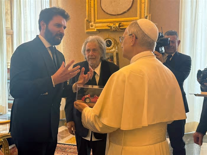 Al Pacino incontra Papa Leone in Vaticano: prima star di Hollywood ricevuta dal pontefice