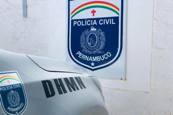 Mulher é morta a tiros em via pública em Petrolina, no Sertão de Pernambuco