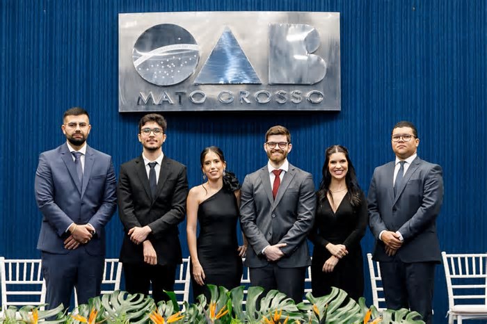 Prefeitura de Cuiabá empossa seis novos procuradores municipais