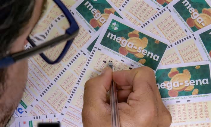 Duas apostas da Grande Vitória faturam prêmio da quina da Mega-Sena; saiba valor