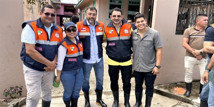Deputado participa de ações sociais em Anamã e religiosa em Manaus