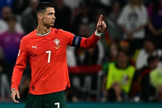 Cristiano Ronaldo ameaça hegemonia da Espanha no futebol europeu