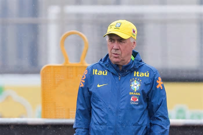 ‘Nunca o vi tão empolgado’: Entenda como Ancelotti transformou ambiente da Seleção antes de estreia