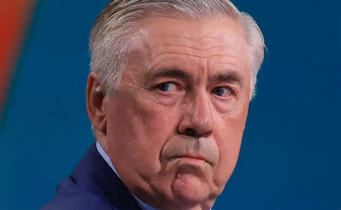 Carlo Ancelotti se torna alvo de críticas mesmo após vitória da Seleção Brasileira