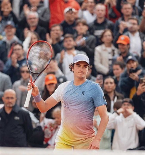 João Fonseca salta para 57ª colocação e conquista o melhor ranking da carreira