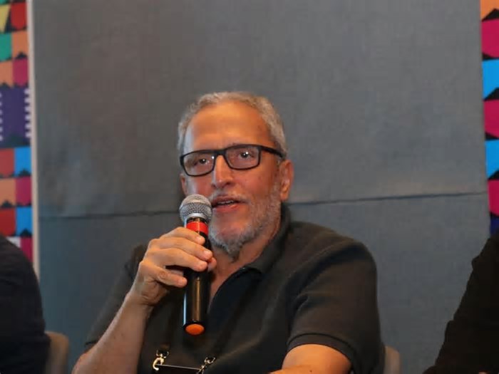 Alfredo Bertini celebra 5 anos de crônicas na Folha de Pernambuco com livro 