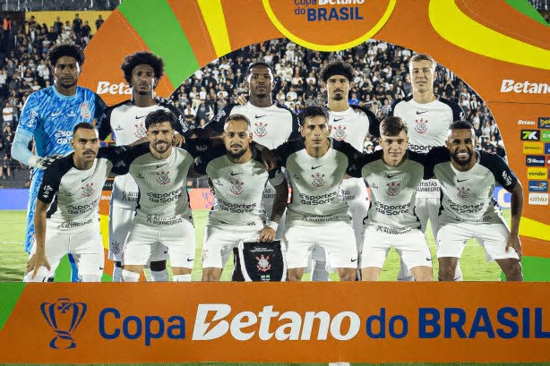 Últimas do Corinthians: adversário na Copa do Brasil, volante de saída e baixa na defesa de Augusto