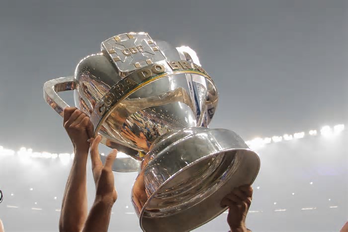 Mandos de campo na Copa do Brasil 2025: veja quem vai definir as oitavas em casa