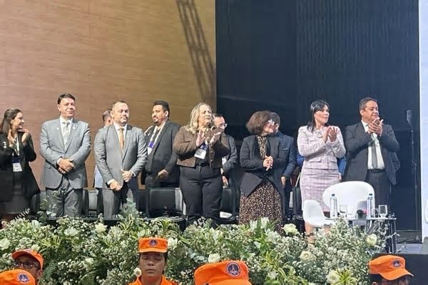 Congresso é oportunidade para o aperfeiçoar o SUS, diz Rodrigo Buarque