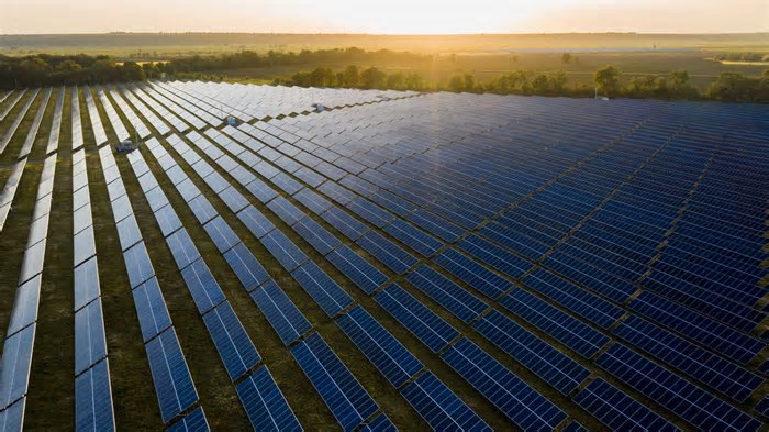 Maior parque solar de Minas Gerais já está em operação