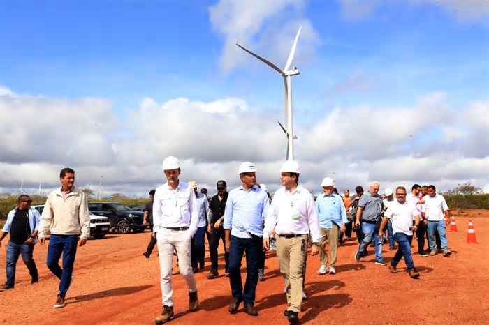 Bahia amplia liderança em energia limpa com inauguração do Complexo Eólico Pedra Pintada.