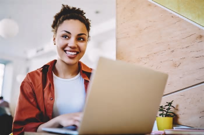 Sesc abre inscrições para mais de 1.200 vagas gratuitas de Educação à Distância