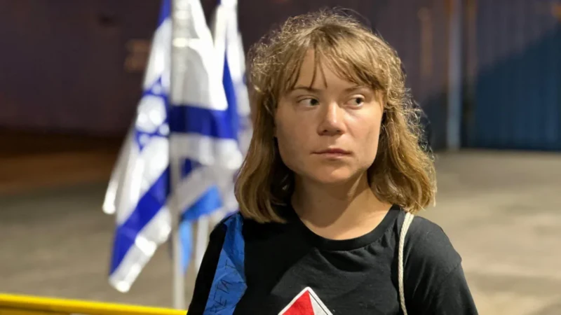 Greta Thunberg, brasileiro Thiago Ávila e outros ativistas serão deportados, diz Israel, por levar ajuda a Gaza de barco
