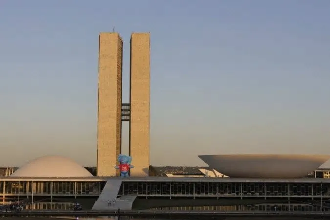 Comissão afirma que cumpriu exigências regimentais e pede à Corte que assegure continuidade dos trabalhos sobre descontos ...