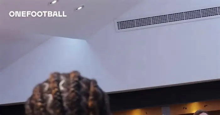 Para assistir a vídeos com partidas, principais lances e gols, estatísticas, momentos icônicos e muito mais, acesse ...