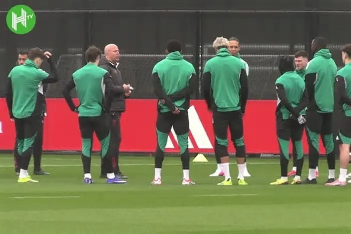 Colômbia e Equador são dois exemplos de países da região que adotaram programas de futebol feminino Craque do Santos seria ...