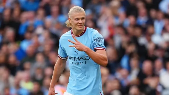 Segundo Guardiola, a decisão foi tomada para garantir que o jogador esteja em melhores condições para o duelo no Santiago ...