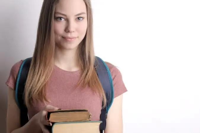 Oportunidades vão até 7 de abril e são destinadas a estudantes de bacharelado ou licenciatura, do 4º ao 6º semestre.