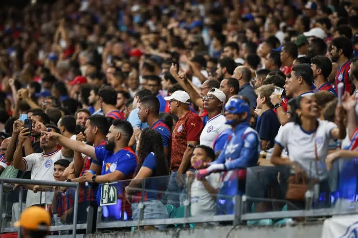 Mais de 30 mil ingressos já foram garantidos para o clássico Ba-Vi pelo Campeonato Brasileiro. Após disputarem a final do ...
