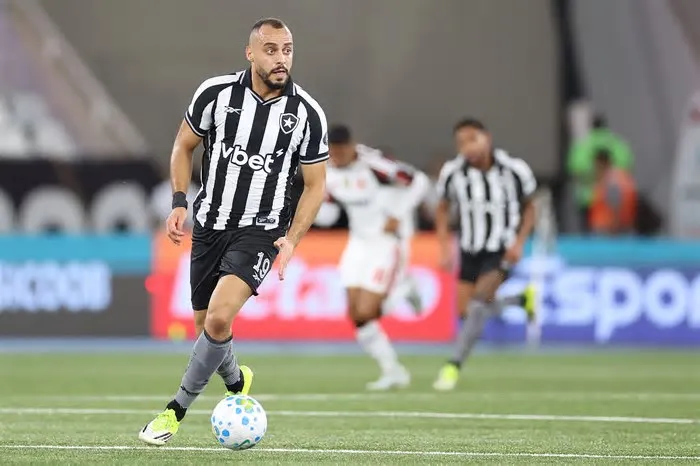 Arthur Cabral chegou ao Botafogo em junho de 2025 para reforçar o elenco alvinegro na disputa da Copa do Mundo de Clubes nos ...