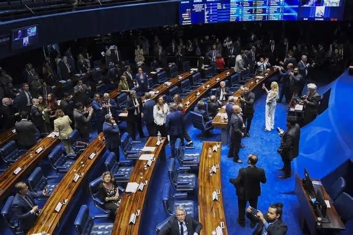 Após ser aprovada pela Câmara dos Deputados no início do mês com amplo apoio partidário, a chamada PEC da Segurança Pública ...