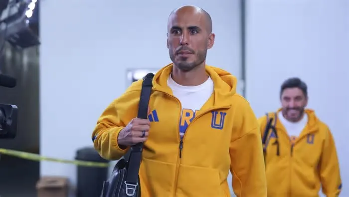 Guido Pizarro despotricó contra la logística del vuelo a Cincinnati, lo que reflejó el resultado de los Tigres en la Concacaf ...