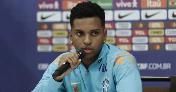 O atacante do Real Madrid, Rodrygo Goes, passará por uma cirurgia na manhã desta terça-feira (10) para a reconstrução do LCA ...