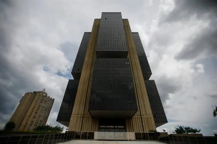 Indicador que antecipa o desempenho da economia mostra avanço puxado por serviços e indústria no início de 2026 ...