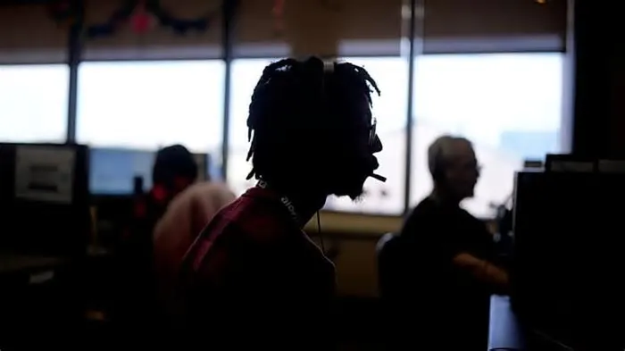 A gigante da IA Anthropic comparou a exposição observada à tecnologia e a sua capacidade teórica no mercado de trabalho, ...