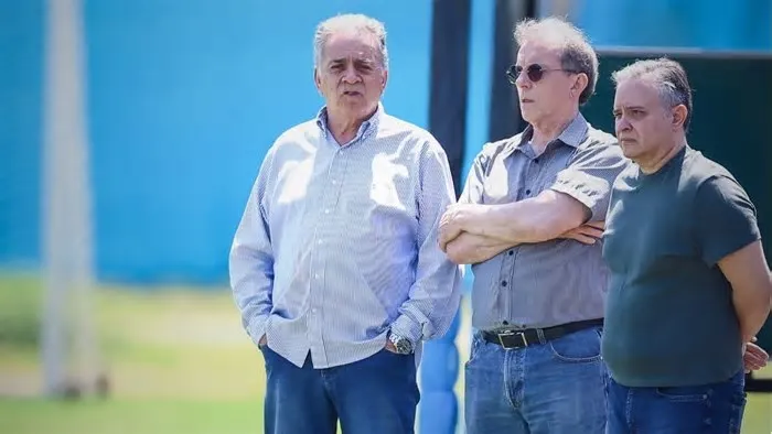 Confira as Últimas do Grêmio com novidades do elenco, bastidores do clube e preparação para os próximos jogos do Tricolor.