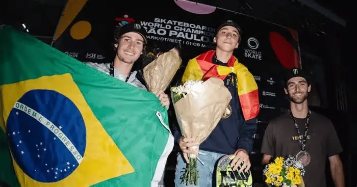 Vencedor de três das quatro medalhas de ouro possíveis da edição de 2024 do Mundial de Skate, o Brasil não conquistou nenhum ...