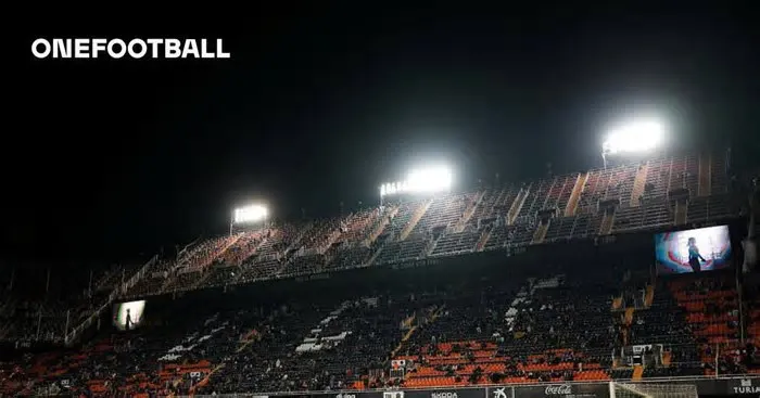 Quique Sánchez Flores returns to Valencia but, this time, leading a Deportivo Alavés side in the midst of a battle for ...