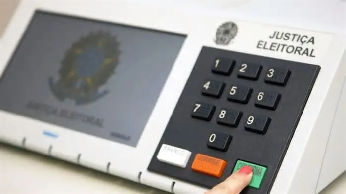 Embora represente menos de 2% do eleitorado nacional, o peso das eleições na Paraíba se reflete na consolidação do bloco ...