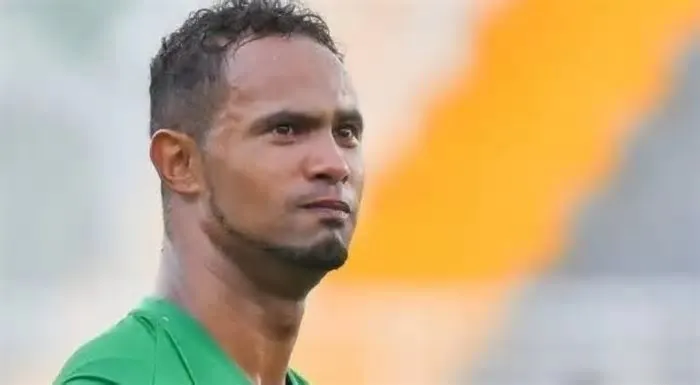 A Vara de Execuções Penais do Rio de Janeiro revogou a liberdade condicional do goleiro Bruno Fernandes das Dores de Souza, ...