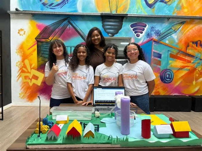 Iniciativa integra projeto da Prefeitura que estimula a participação feminina nas áreas de ciência e tecnologia ...