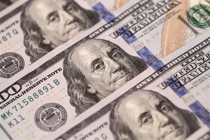 Receios inflacionários levam o mercado a postergar as apostas por cortes pelo Federal Reserve (Fed) e ao avanço dos ...