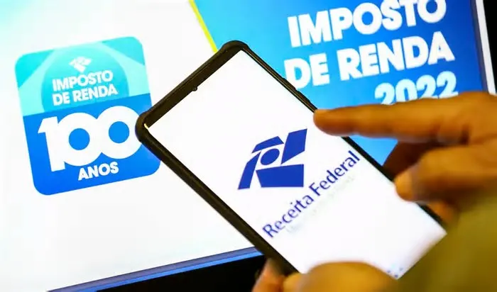 O Imposto de Renda 2026 começa a ser declarado pelos contribuíntes a partir do mês de março e a previsão é de que as ...