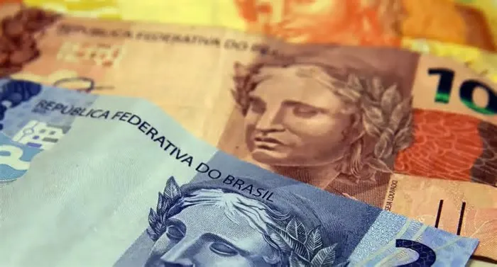 Novo limite de isenção de R$ 5 mil mensais entra em vigor este ano, mas o benefício real só será processado na declaração de ...