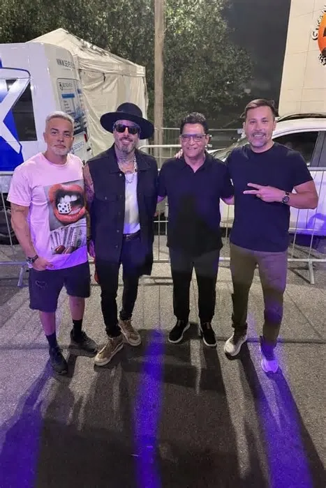 A programação do festival contou com música ao vivo, gastronomia e diversas atividades para o público. Tico Santa Cruz fechou ...